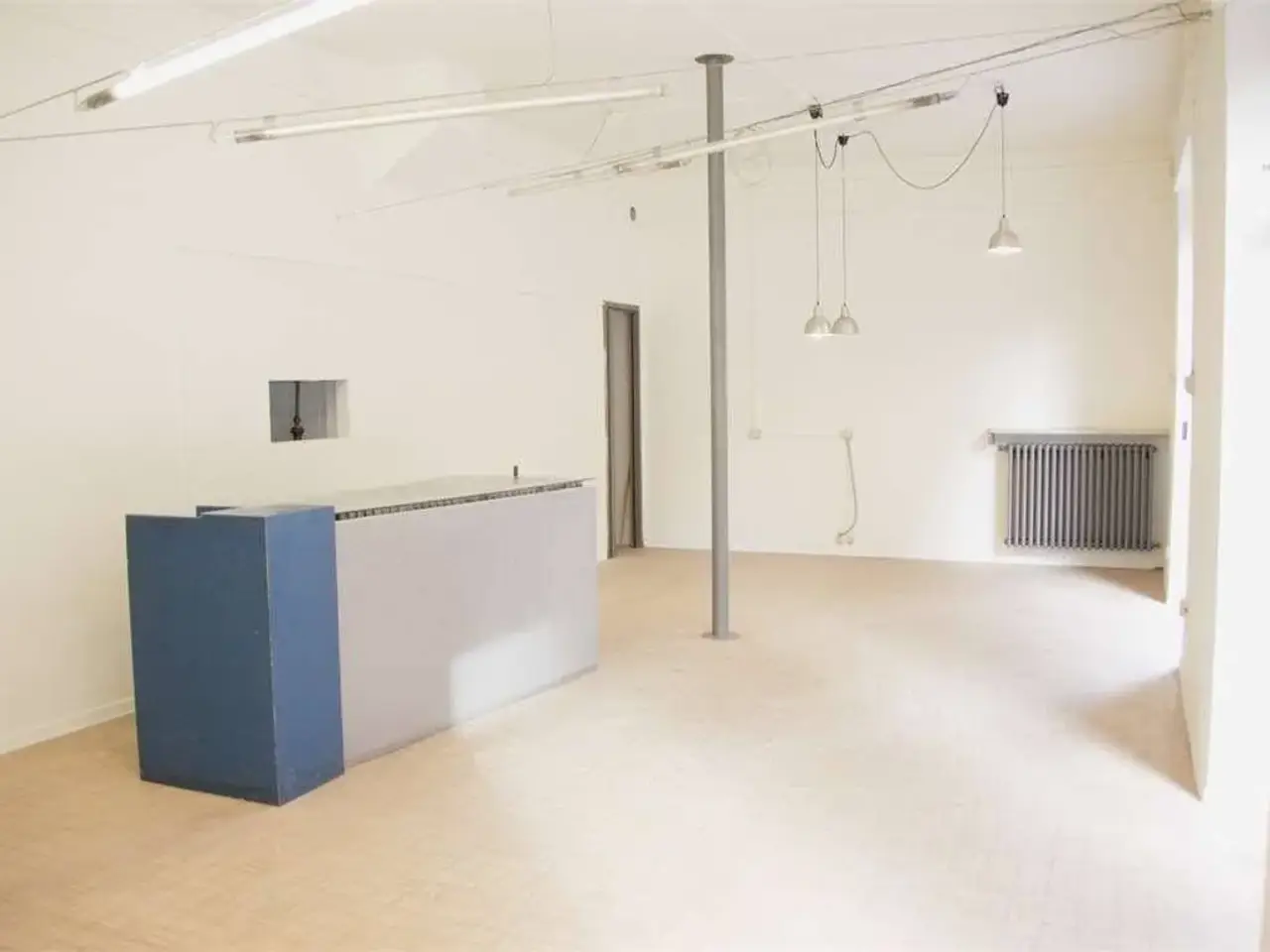 Negozio in Via Inviziati, 14, Alessandria, {3} - Foto 1