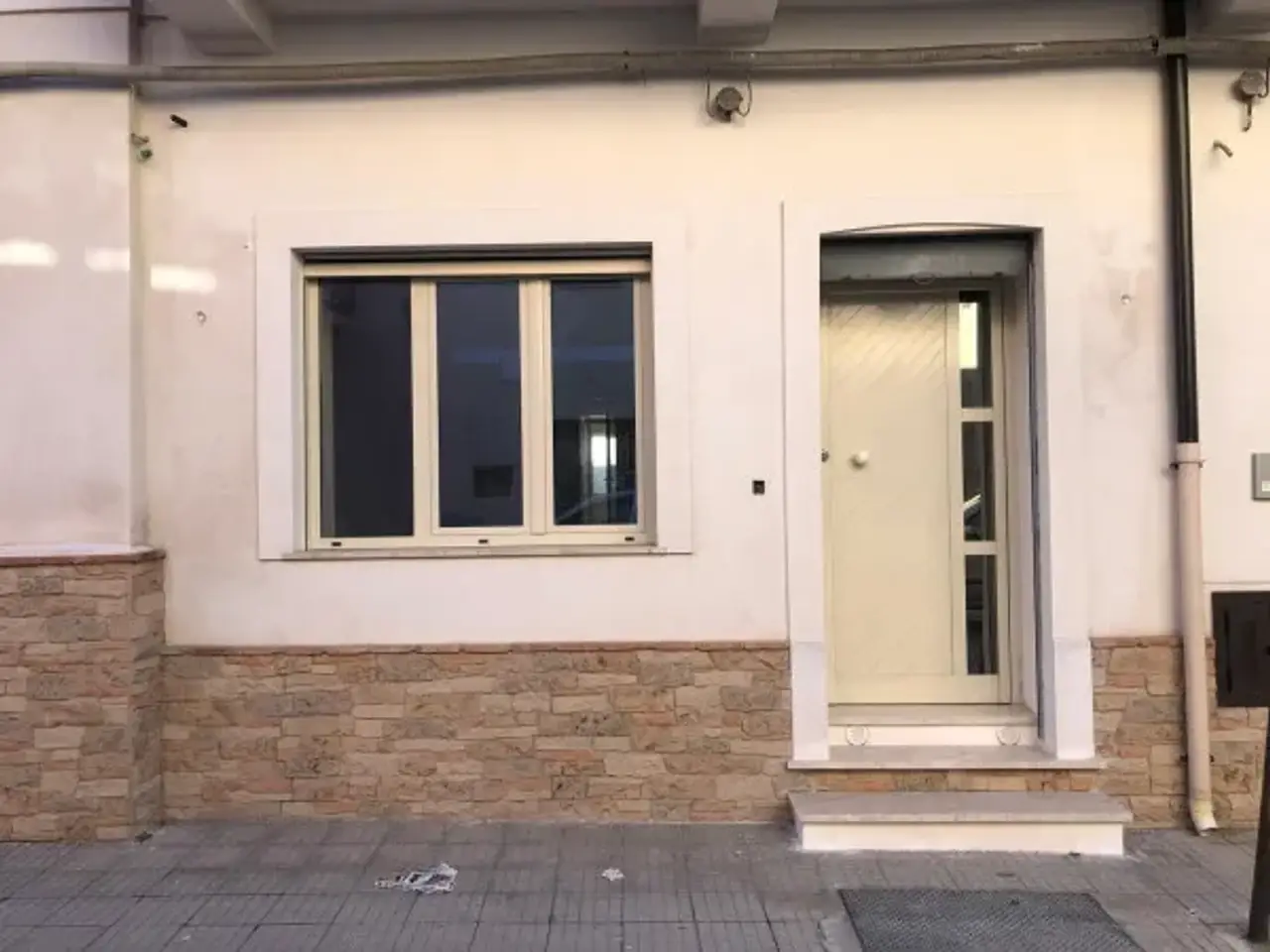 Negozio in Via Umberto I 209, Barcellona Pozzo Di Gotto, {3} - Foto 1