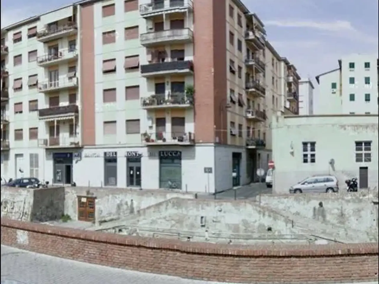 Magazzino in Via Buia 3, Livorno, {3} - Foto 1