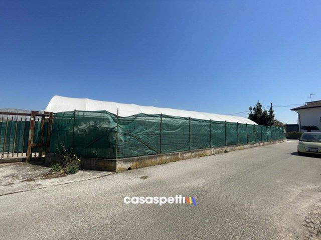 Agricultural land in Via Cavalleggeri, Pontecagnano Faiano (Sa), Pontecagnano Faiano - Photo 1