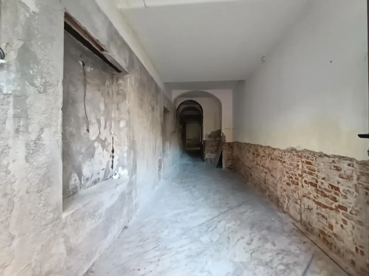 Laboratorio in , Pisa, {3} - Foto 1