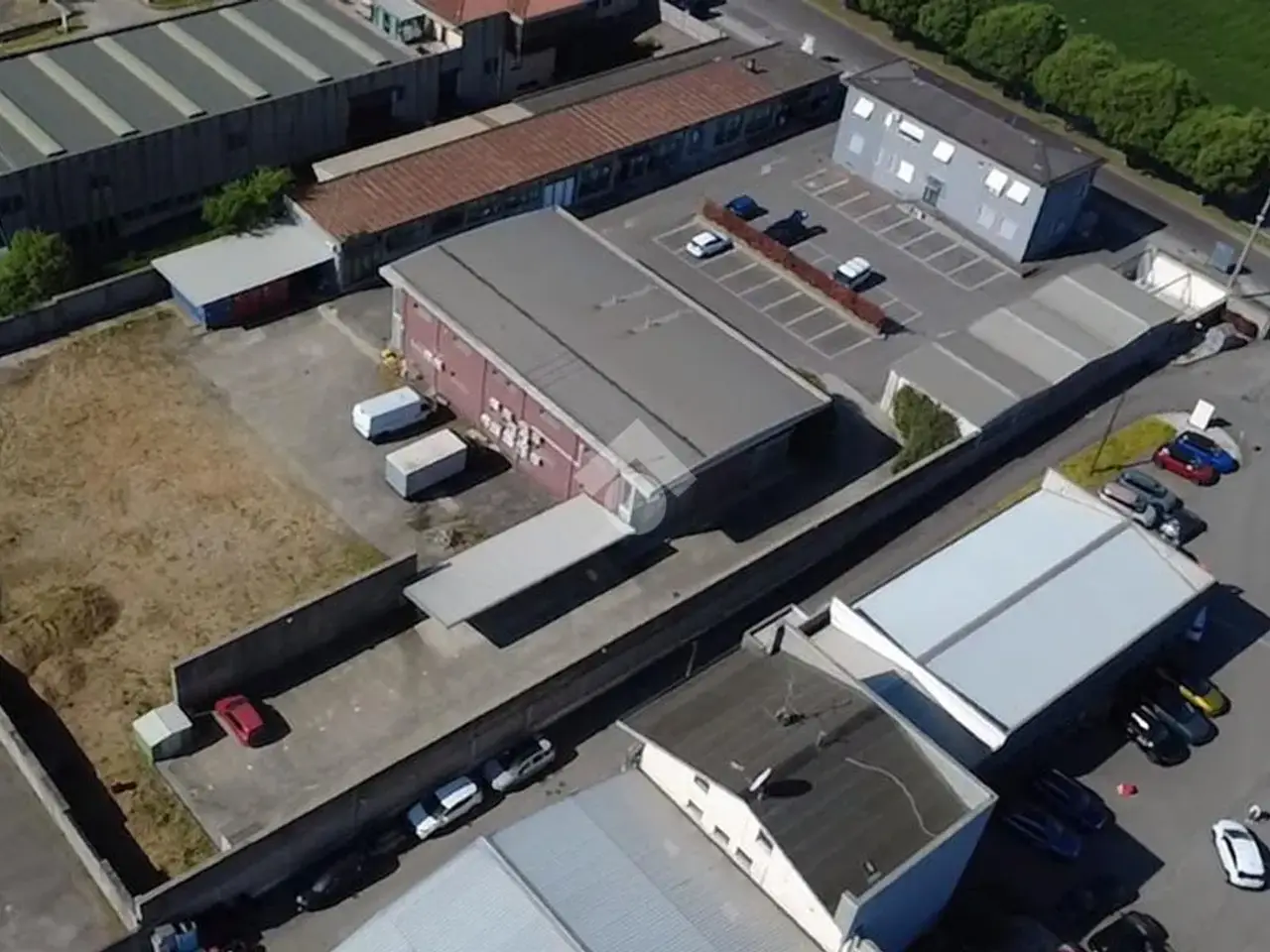 Negozio in Viale Duca degli Abruzzi 160, Brescia, {3} - Foto 2