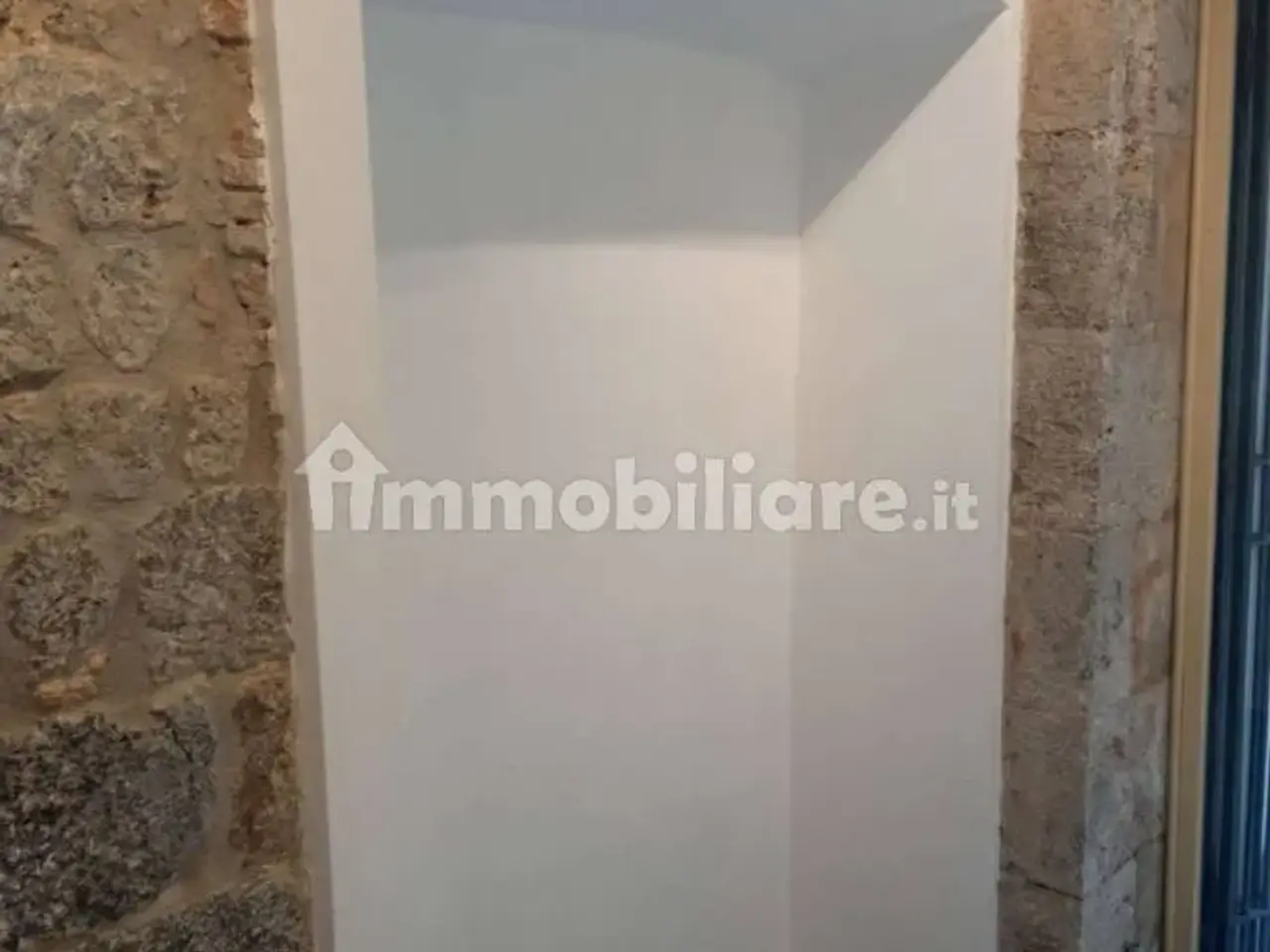Esercizio commerciale in Via San Francesco, Pisa, {3} - Foto 1
